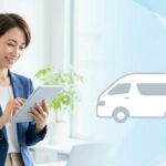 通院等乗降介助のケアプラン（第1表・第2表・第3表）を作成するケアマネジャーのイメージ